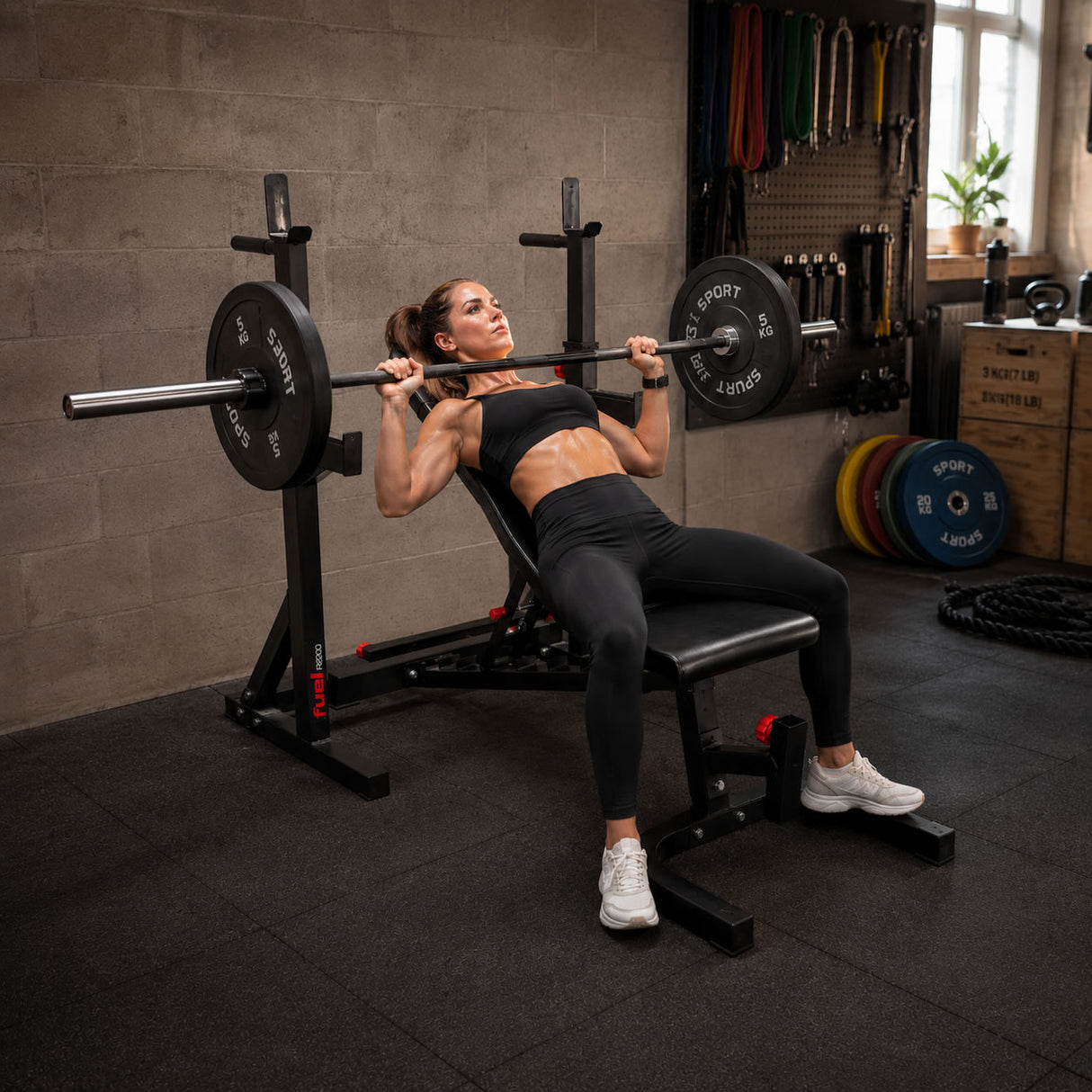Fuel Fitness Strength-Set HB200 Hantelbank und HR200 Kniebeugeständer