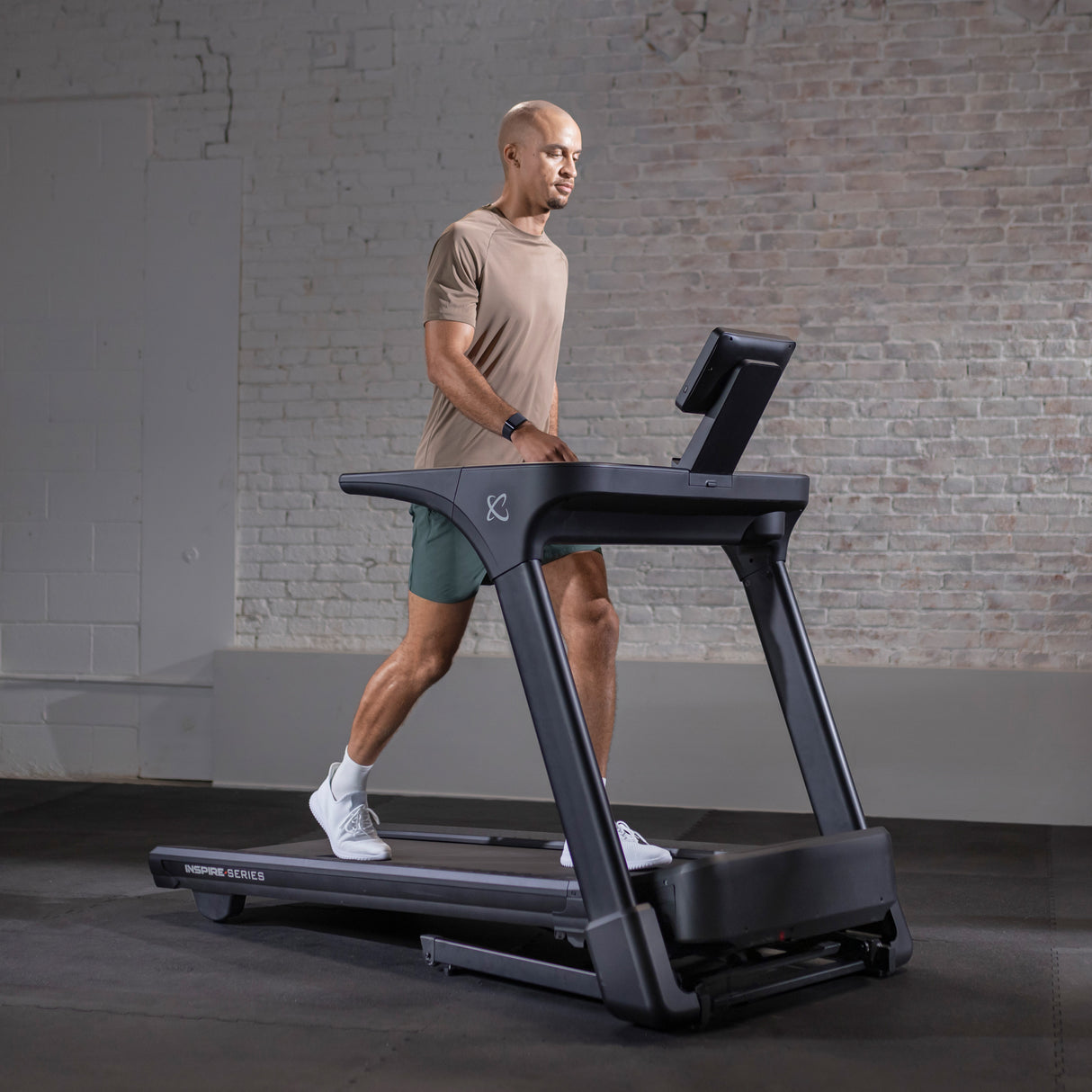 Inspire Series T4S Laufband