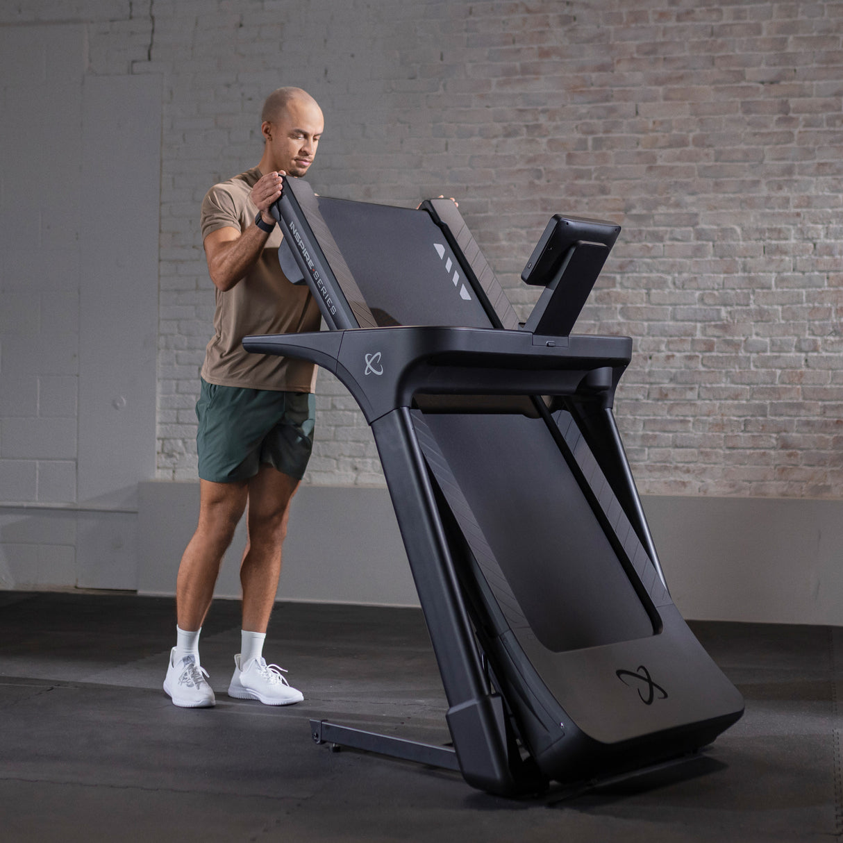 Inspire Series T4S Laufband