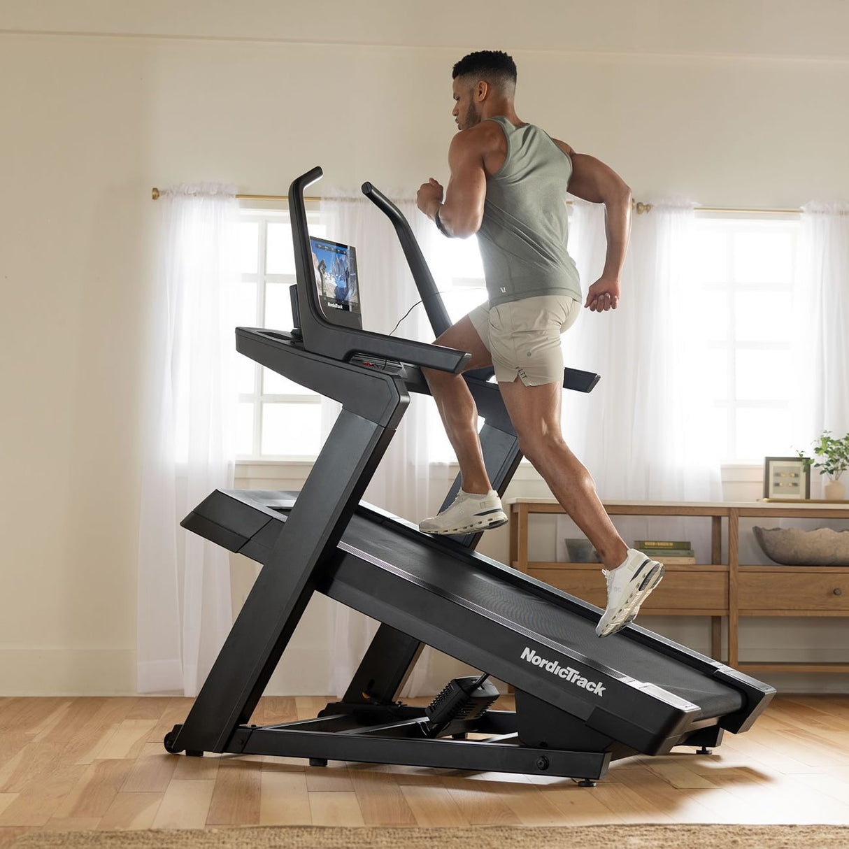 NordicTrack Incline Laufband X16