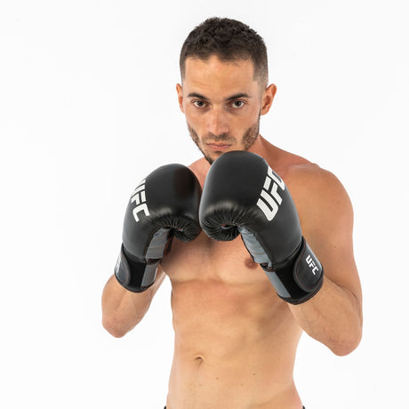 UFC Boxhandschuh Schwarz 12 oz.