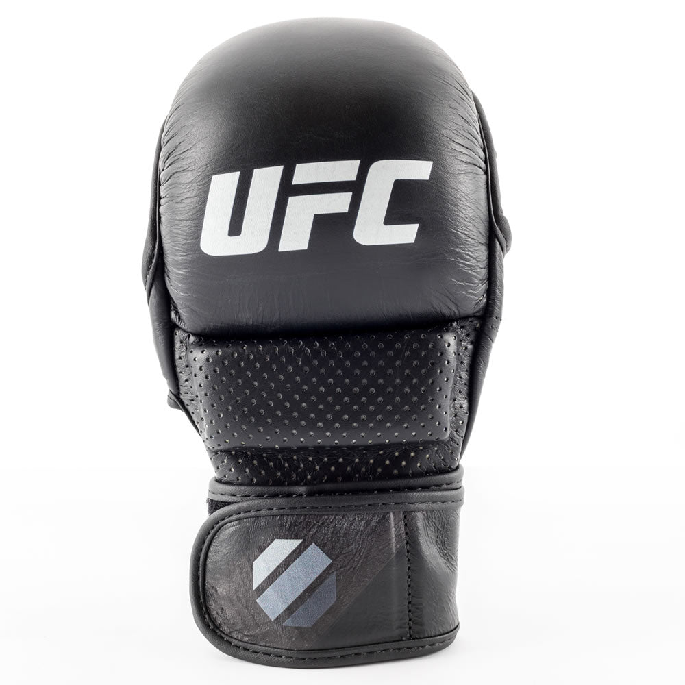 UFC PRO MMA Safety Sparring Gloves Gr. S/M