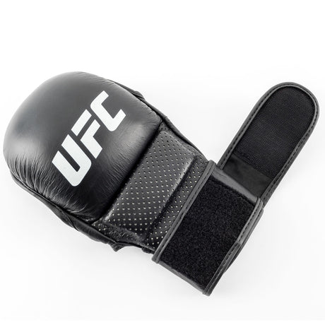 UFC PRO MMA Safety Sparring Gloves Gr. S/M