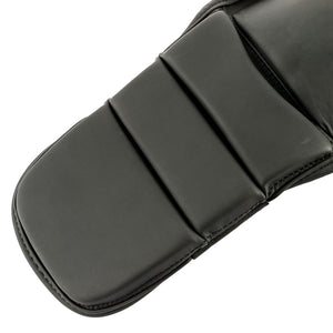 UFC PRO Tonal Grappling Shin Guard Schwarz Gr. S